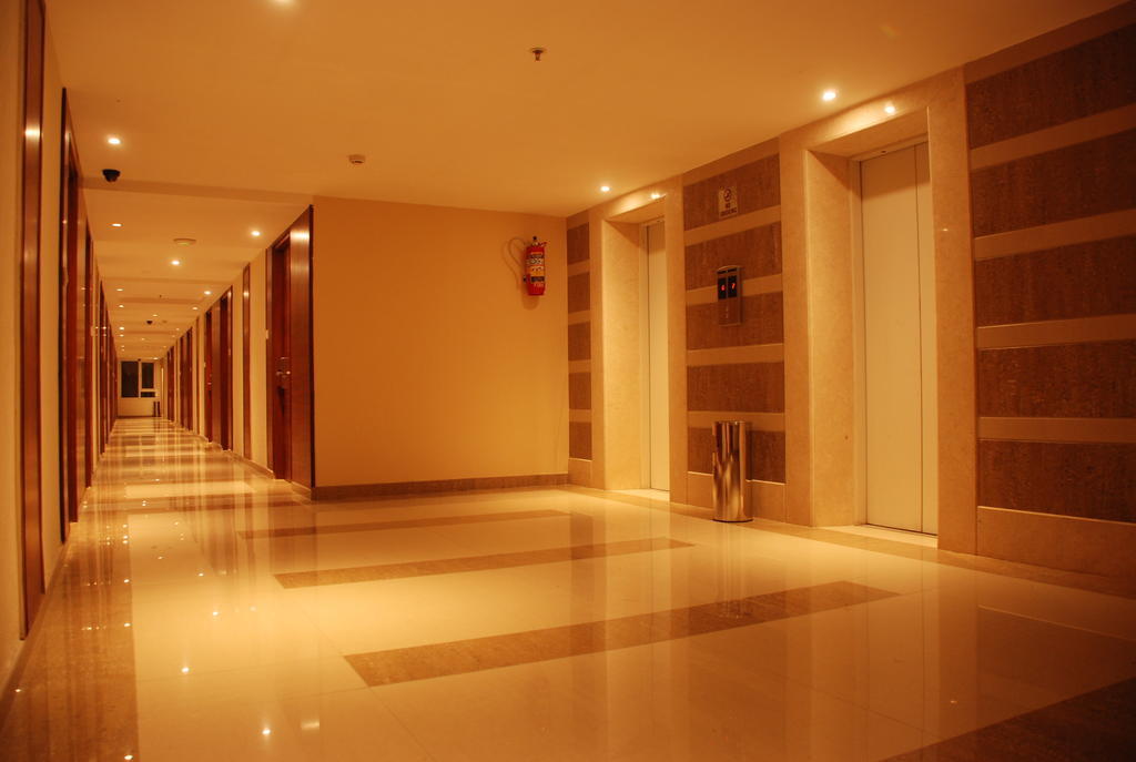 Pla Krishna Inn Tiruchirappalli Ngoại thất bức ảnh
