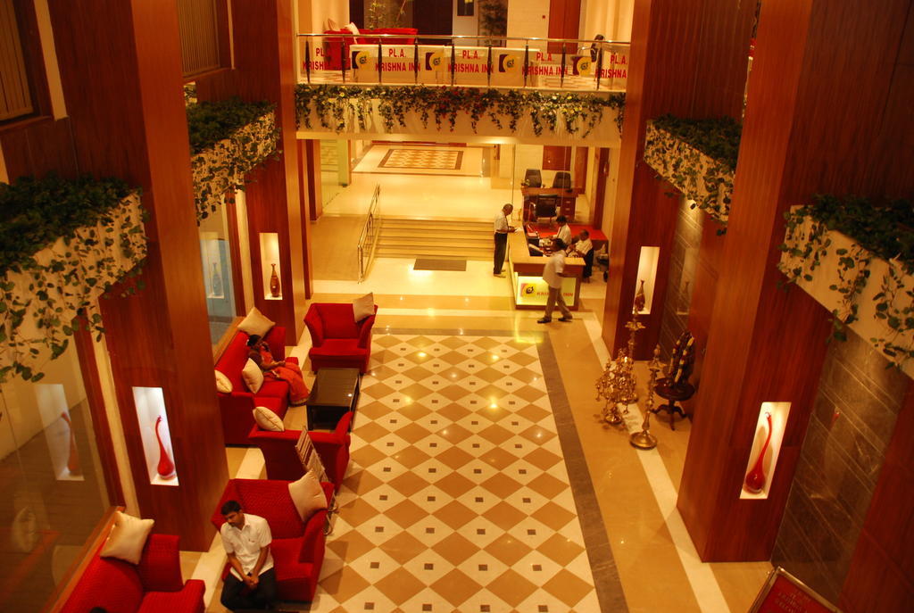 Pla Krishna Inn Tiruchirappalli Ngoại thất bức ảnh
